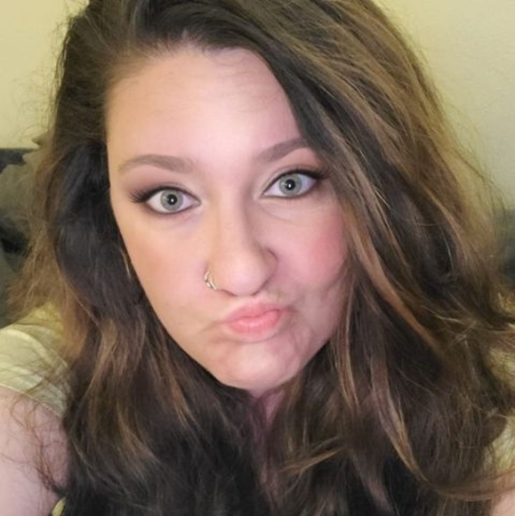 Meet your Posher, Chelsea - Picture 1 of 1